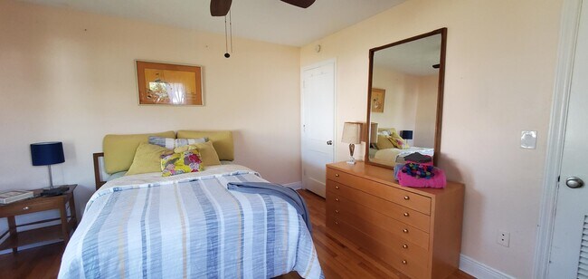 Building Photo - 2019 59th St S