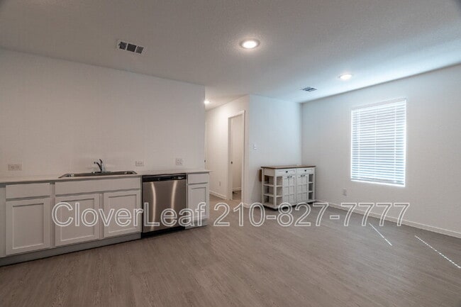 Building Photo - 3626 Amber Glade