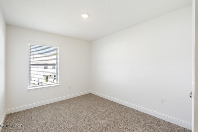 Building Photo - 167 Ellery Ln