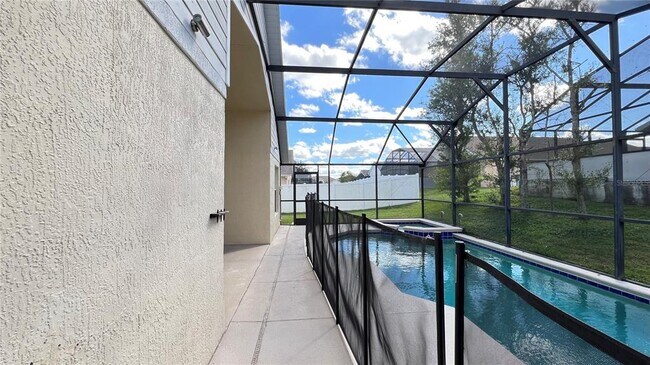 Building Photo - 15915 Heron Hill St