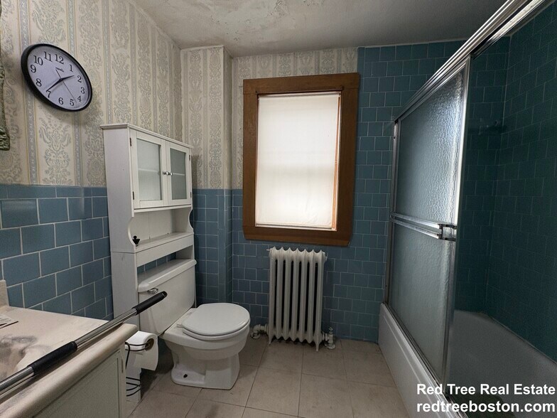 Building Photo - 28 Woodward St