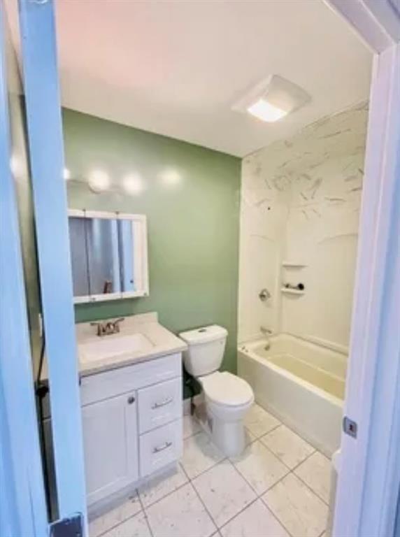 Building Photo - 56 Prescott St