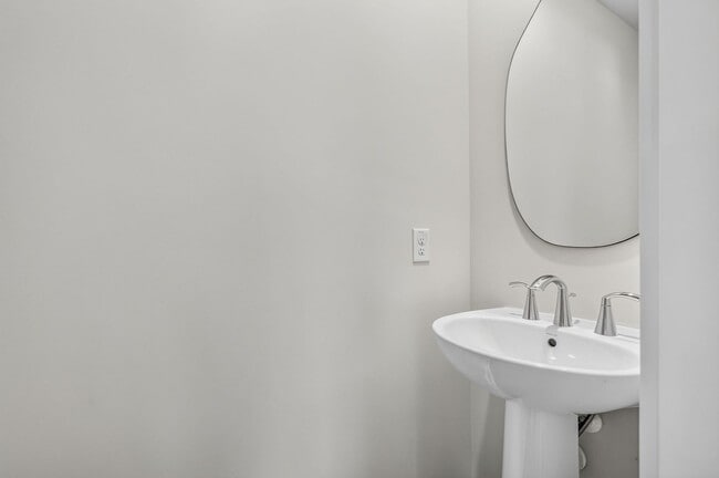 Building Photo - New Construction in the Heart of Nexton