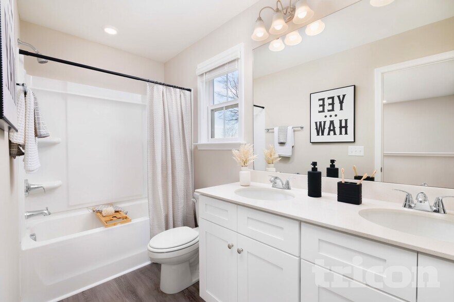 Building Photo - 17 Beautyberry St