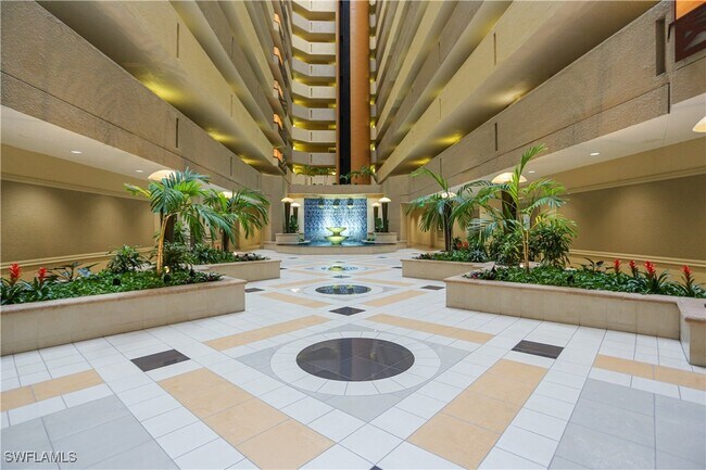 Building Photo - 4041 Gulf Shore Blvd N