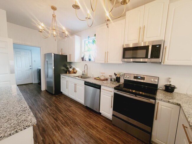 Building Photo - 1133 Blackhawk Way