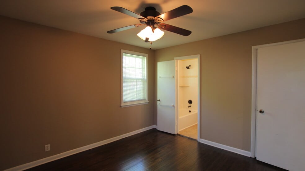 Bedroom 2 - 2425 Chapel Avenue