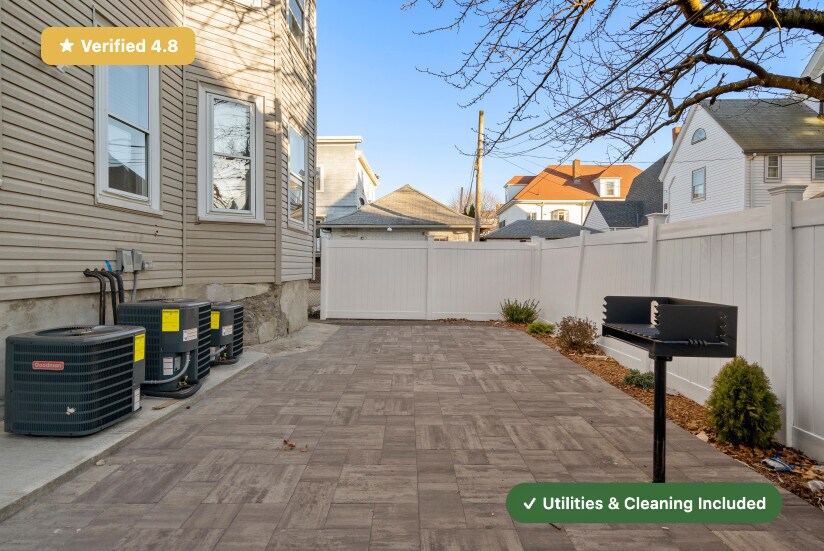 Building Photo - Furnished Private Bedroom in East Boston