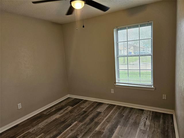 Building Photo - 616 Carl C Senter St