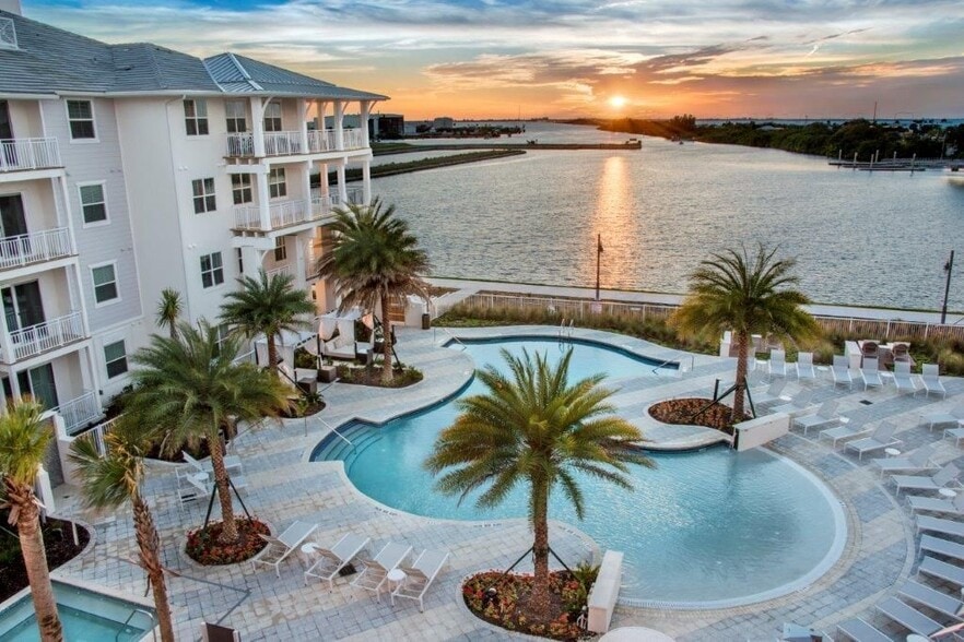 Town Westshore 5001 Bridge St Tampa FL 33611 Apartment Finder