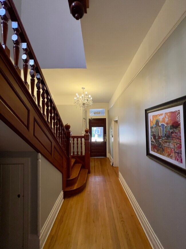 Building Photo - 620 Rock St