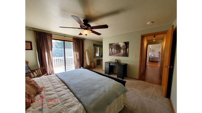 Building Photo - HUGE 5-BEDROOM home with separate BONUS ROOM for rent!!  Large fenced yard!!!