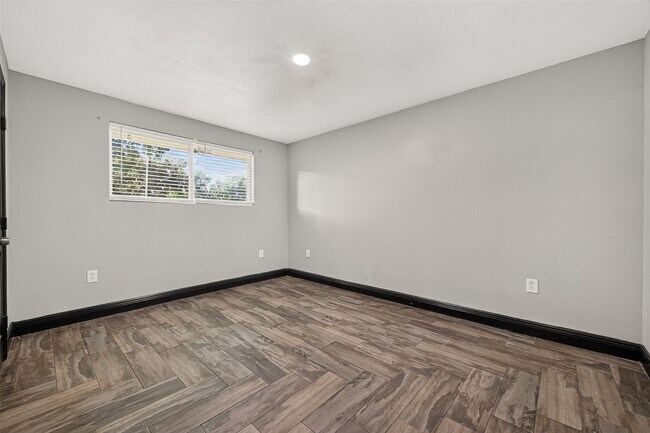 Building Photo - 19326 Leafwood Ln
