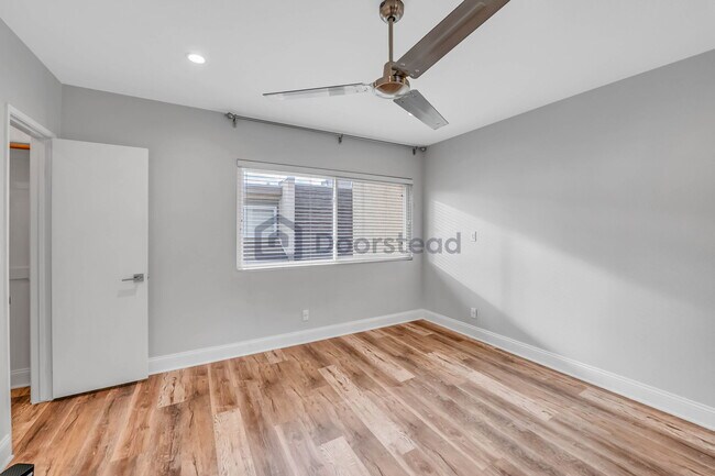 Building Photo - 9950 Topanga Canyon Blvd