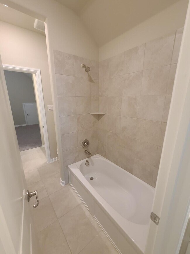 Building Photo - 6725 Denali Dr