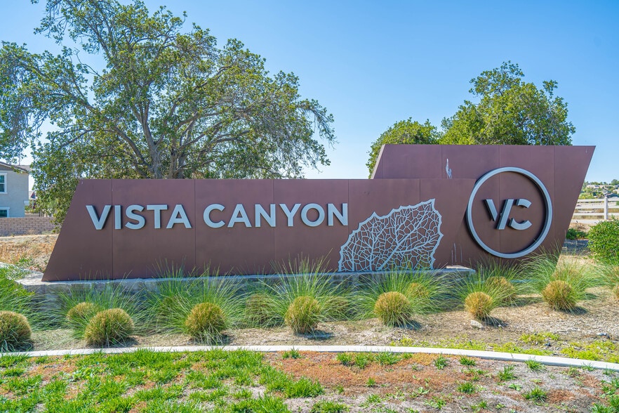 Building Photo - 17047 Zion Dr