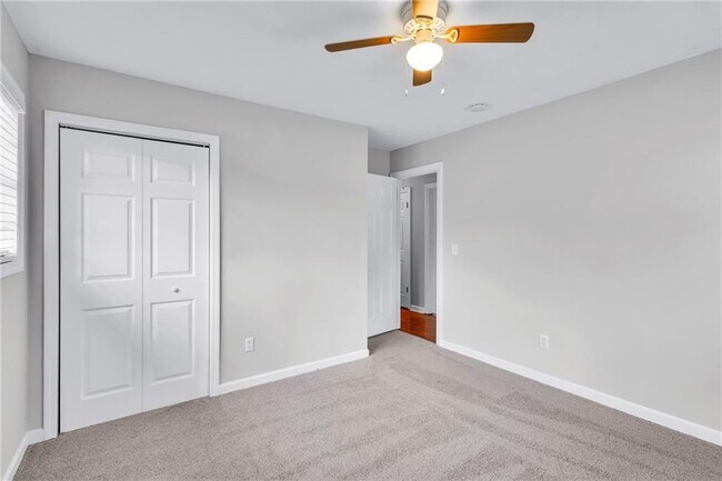 Building Photo - 331 Smyrna Powder Springs Rd SE