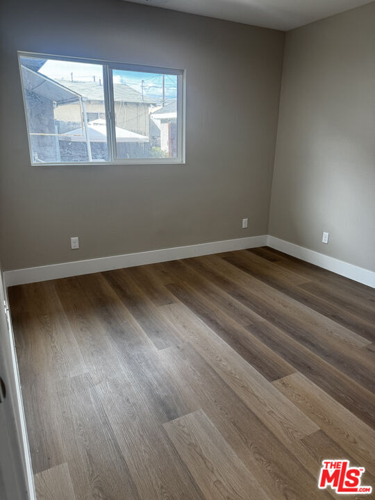 Building Photo - 731 E 33rd St