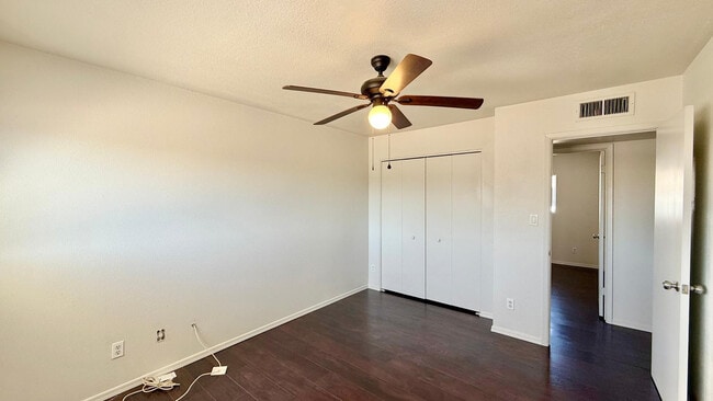 Building Photo - 12602 N 21st Ave