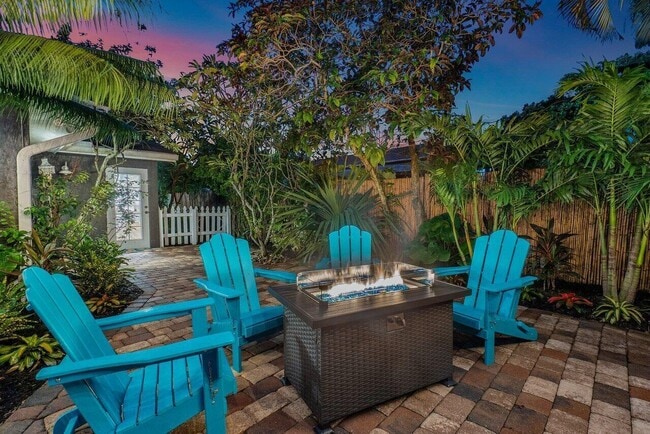 Building Photo - 1911 Parker Ave