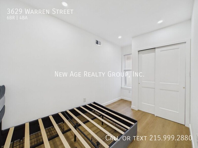Building Photo - 3629 Warren St