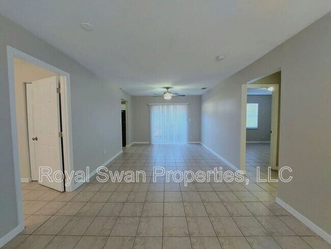 Building Photo - 192 Rebecca Ln