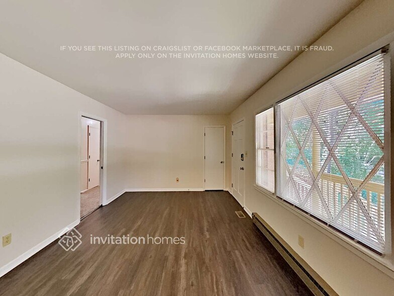 Building Photo - 1732 Balfour Ln