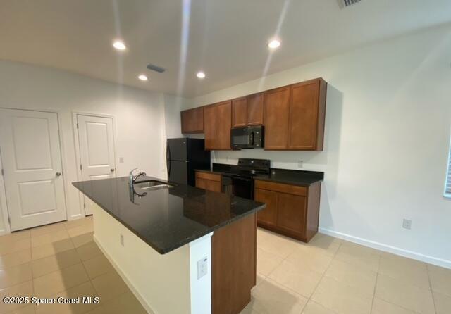 Building Photo - 3413 Bengal Dr