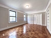 Building Photo - 850 West 176th Street