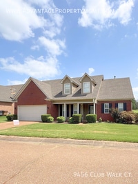Building Photo - 9456 Club Walk Ct
