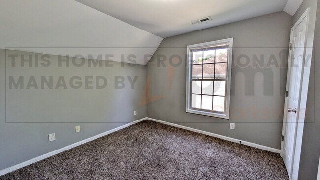 Building Photo - 2656 Arthurs Ct