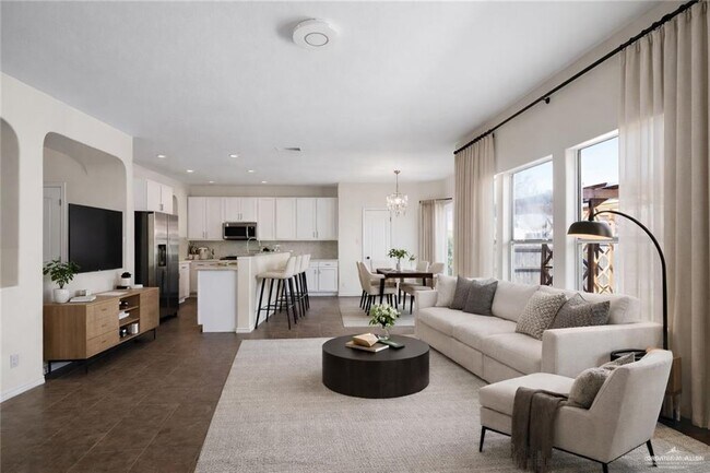 Building Photo - 10 Sweet Ln