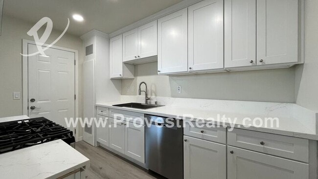 Building Photo - 13136 Navajo Rd