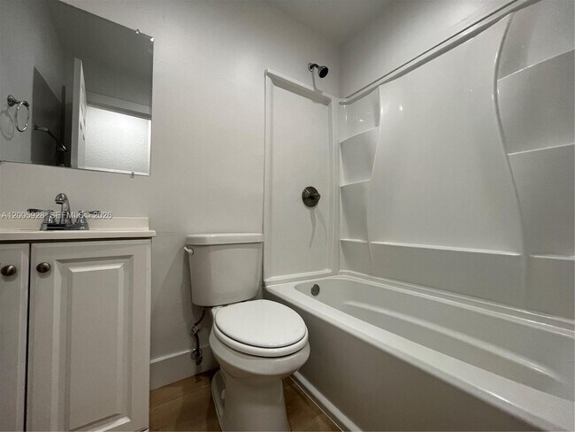 Building Photo - 6301 SW 20th St