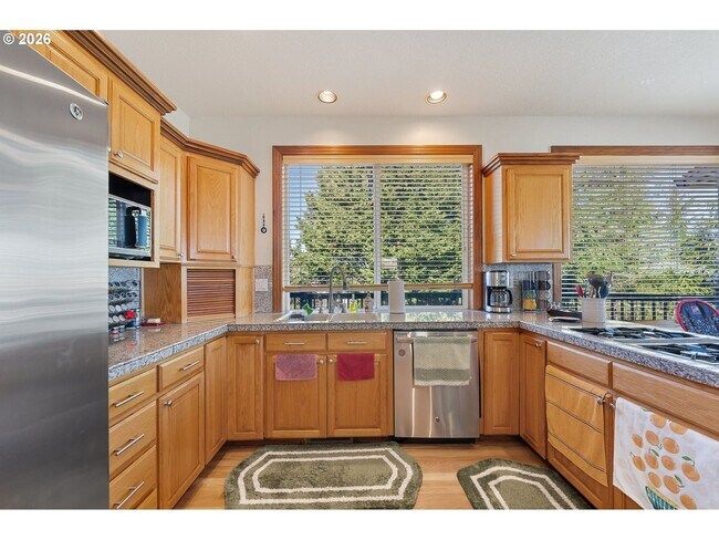 Building Photo - 13923 SW Mistletoe Dr