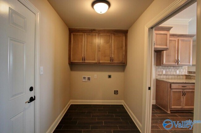 Building Photo - 13728 Callaway Dr