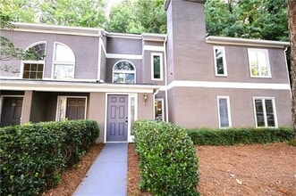 Building Photo - 19 Brittany Way NE