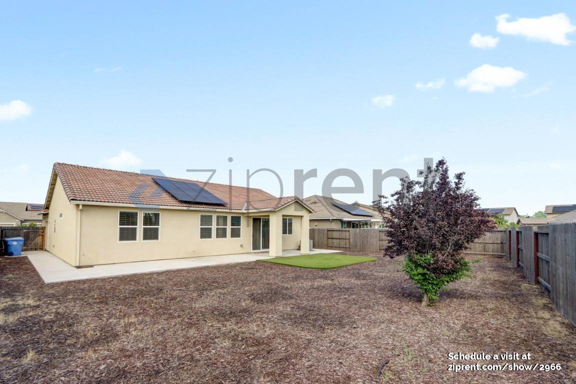 Building Photo - 292 Springfield Dr