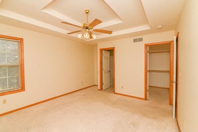 Building Photo - 5204 Deer Ridge