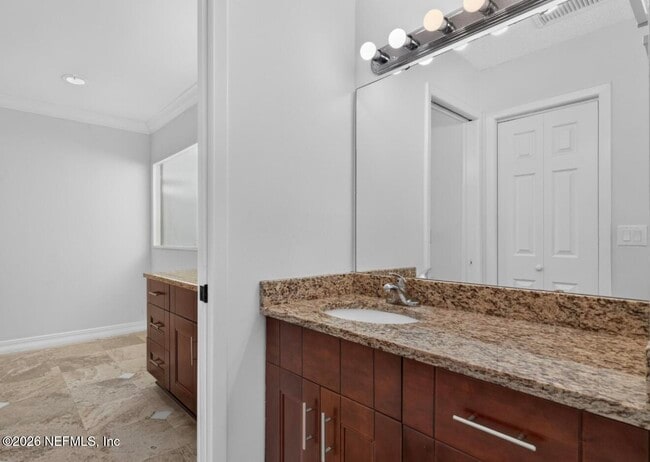 Building Photo - 7812 Linkside Dr