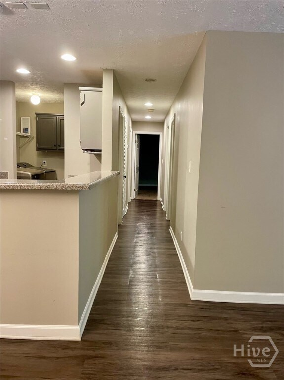 Building Photo - 100 Downing Way