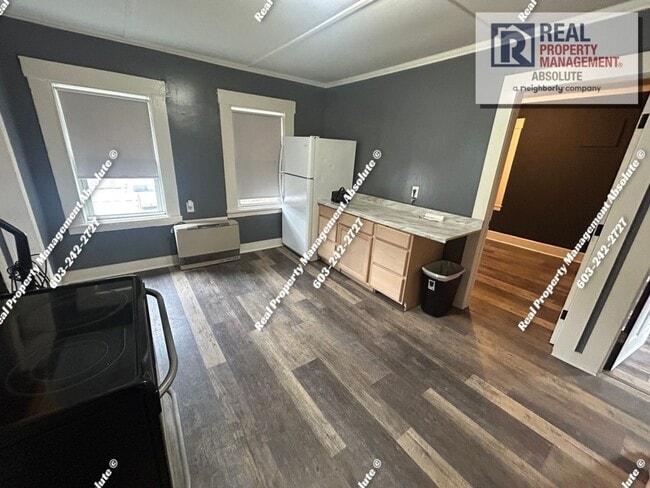 Building Photo - 50 W Bow St