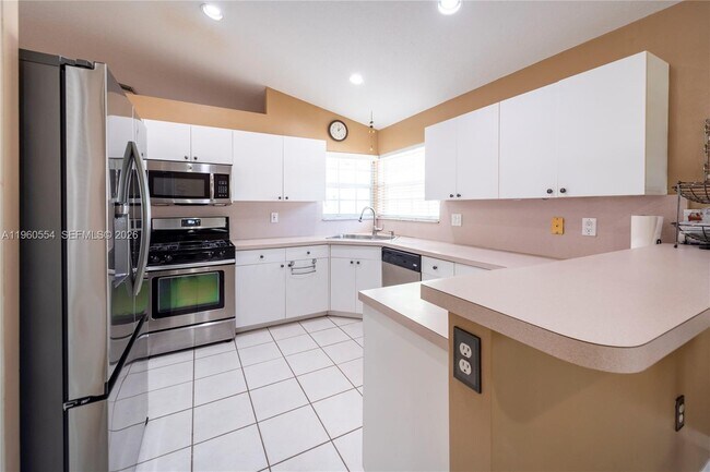 Building Photo - 2260 NW 137th Ave