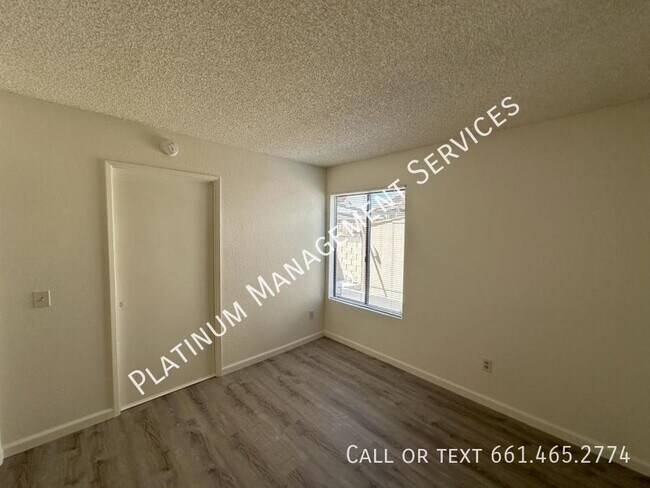 Building Photo - 3063 W Ave J4