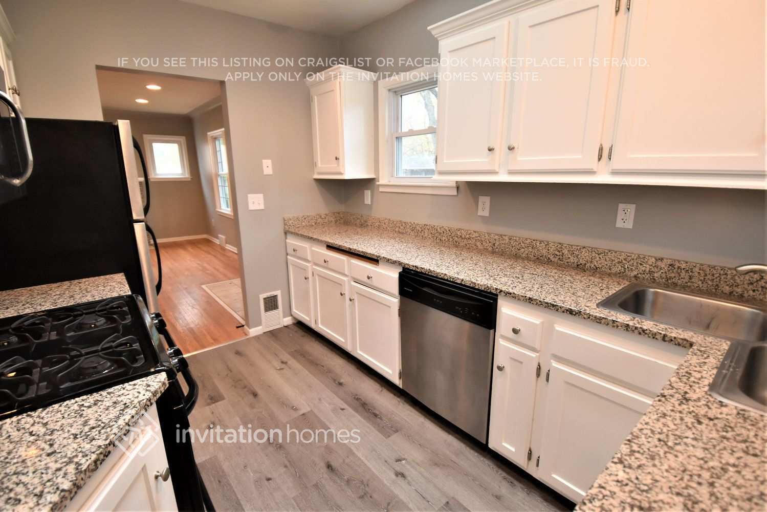 Building Photo - 6909 Morgan Ave S