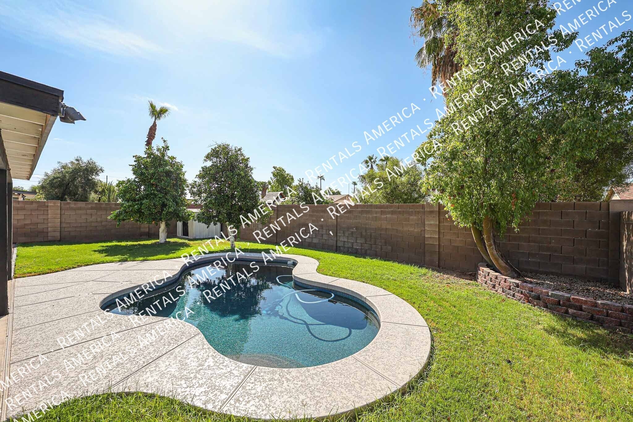 Building Photo - 3103 E Villa Rita Dr