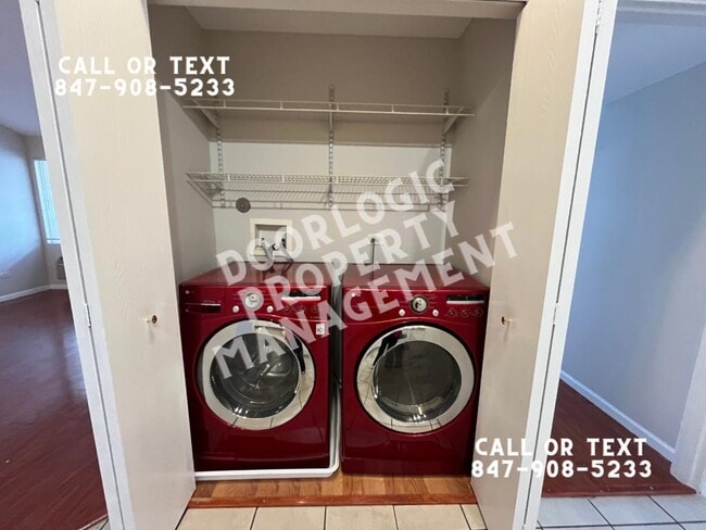 Building Photo - 1127 Silverstone Dr