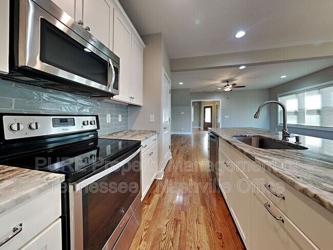 Building Photo - 1714B McKinney Ave