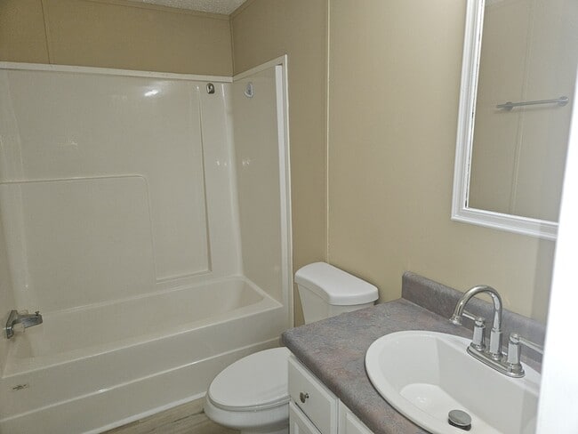 Building Photo - 4058 Nursery Rd