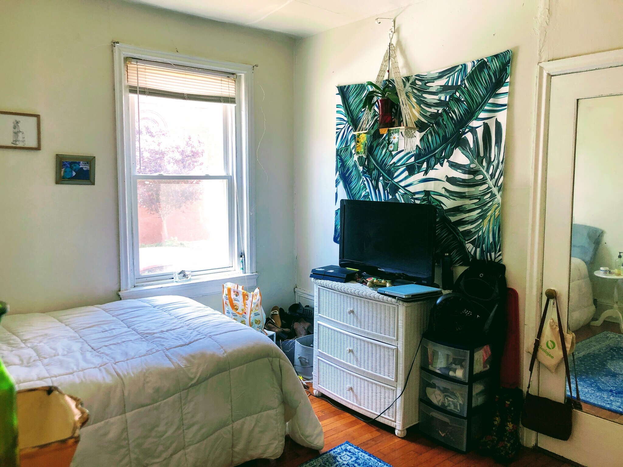 Bedroom 2 - 1424 Grove Ave